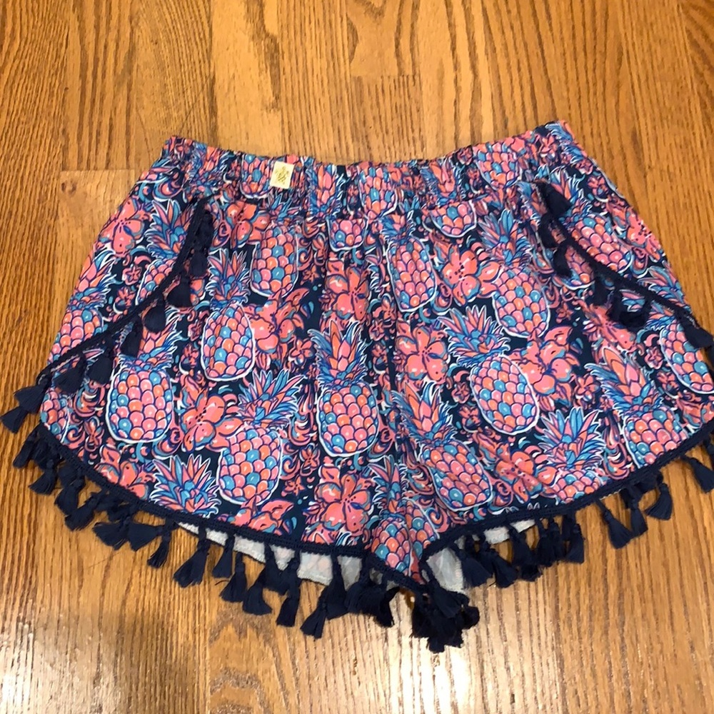 Simply southern pineapple print Tassel shorts